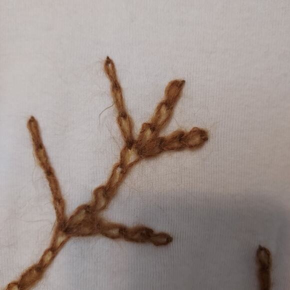 Cali Cali Ivory White Embroidered Floral Botanical 3/4 Sleeve Tee T-Shirt Top - Picture 5 of 7